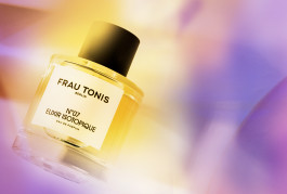 SILKE MAYER PHOTOGRAPHY . stills. visual direction. digital art